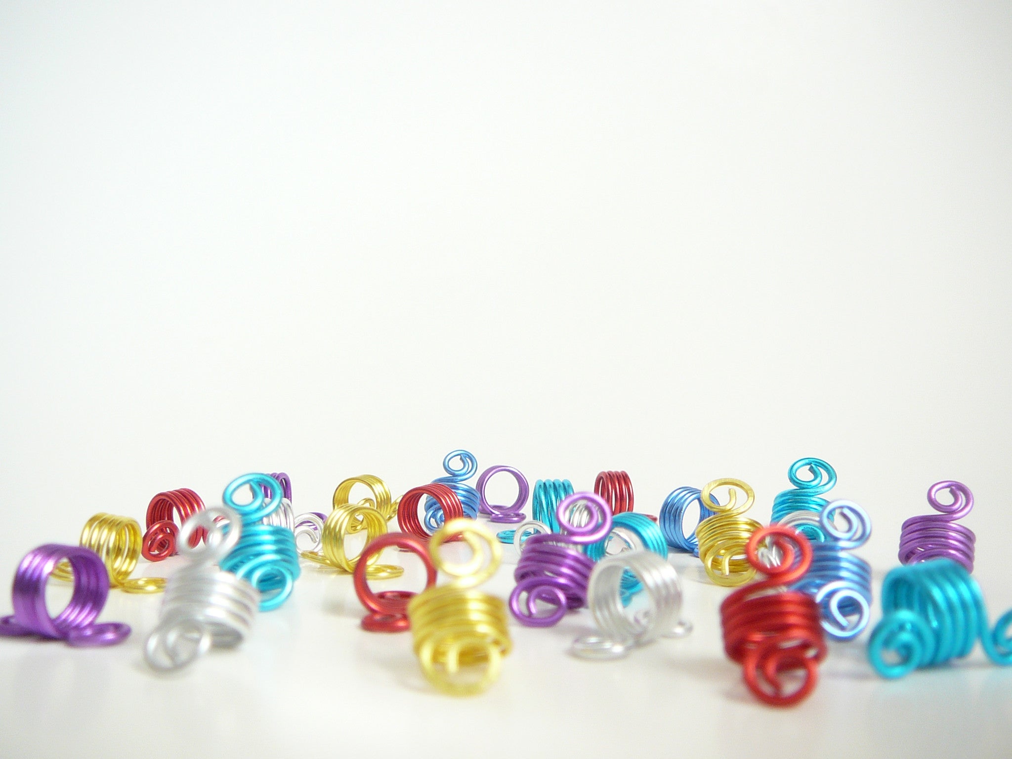 Loc Beads