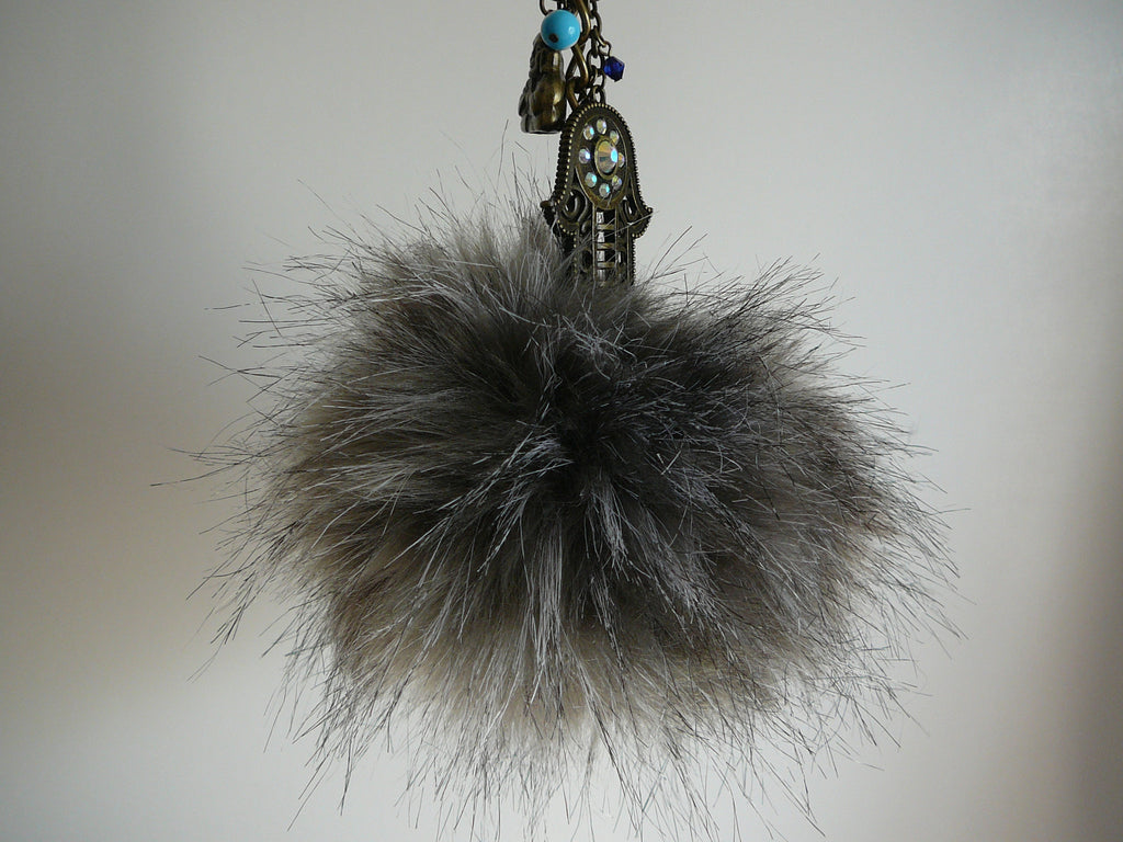 Faux Fox Fur w/Charm